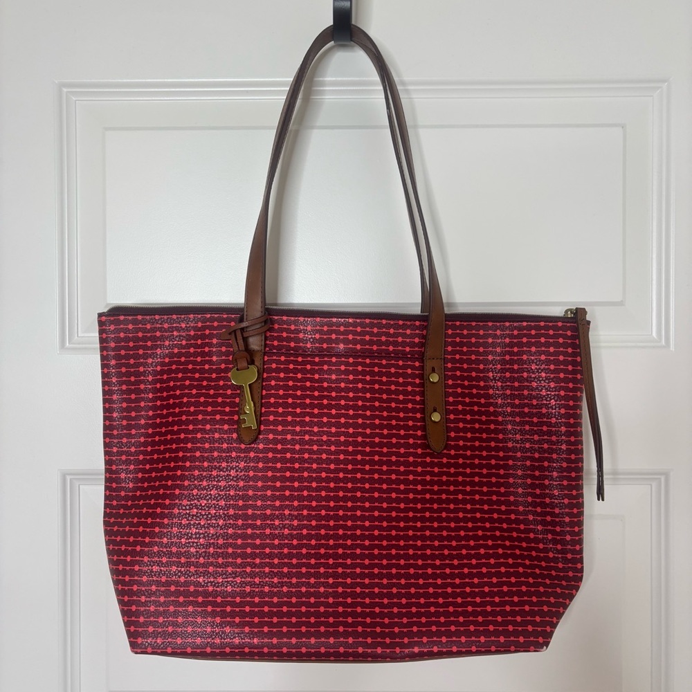 Fossil Jayda Zipper Tote Bag Brown Accents Red